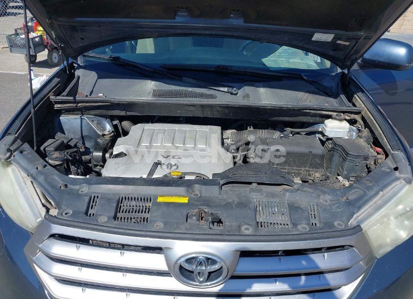 Photo 10 of 2013 Toyota Highlander BASE V6 (VIN 5TDBK3EH5DS186463)