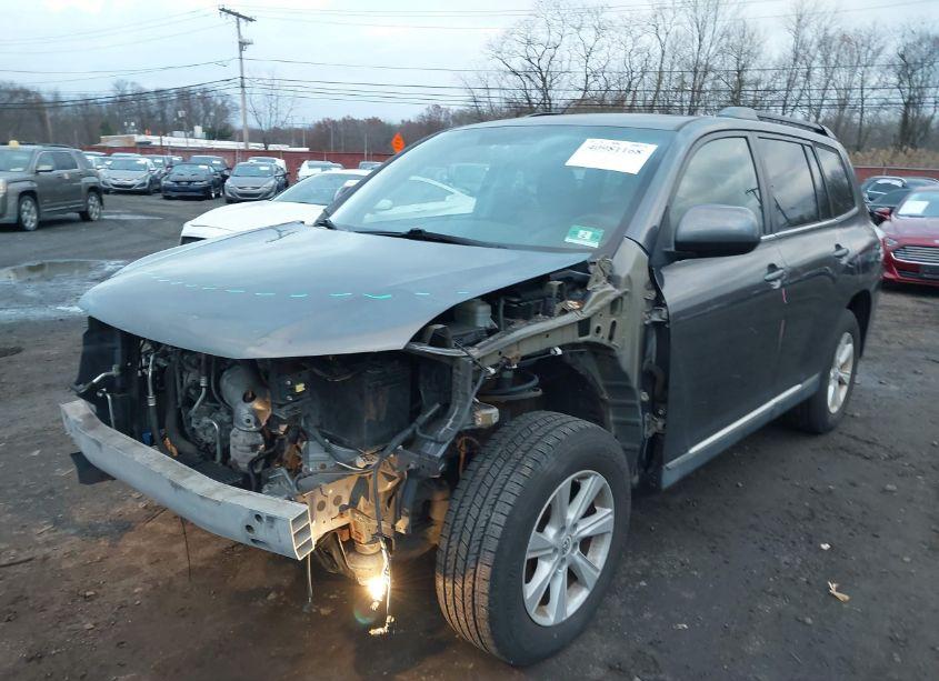 Photo 18 of 2013 Toyota Highlander SE V6 (VIN 5TDBK3EH5DS196877)