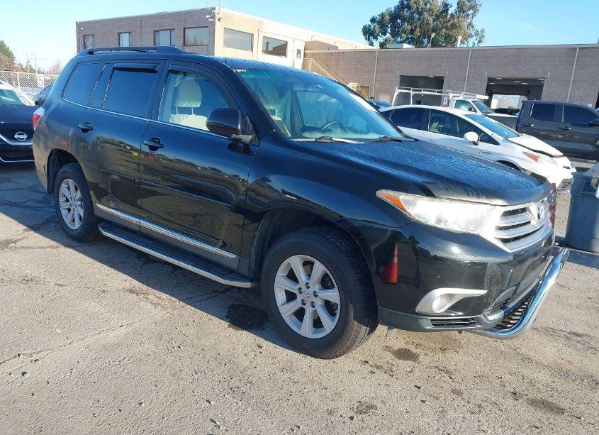 2012 Toyota Highlander SE (VIN 5TDBK3EH6CS130305) main photo