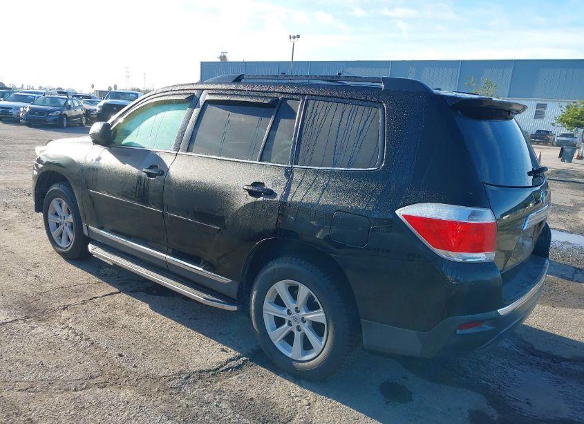 Photo 3 of 2012 Toyota Highlander SE (VIN 5TDBK3EH6CS130305)
