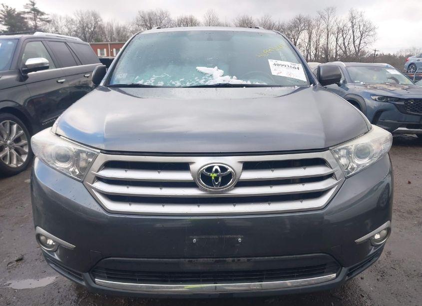 Photo 12 of 2013 Toyota Highlander PLUS/SE (VIN 5TDBK3EH6DS255970)