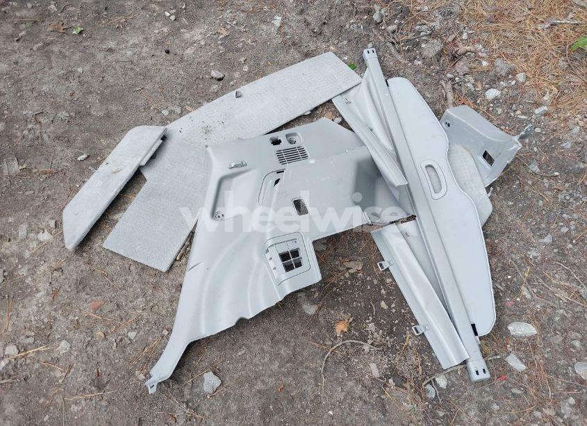 Photo 12 of 2013 Toyota Highlander SE V6 (VIN 5TDBK3EH6DS256875)