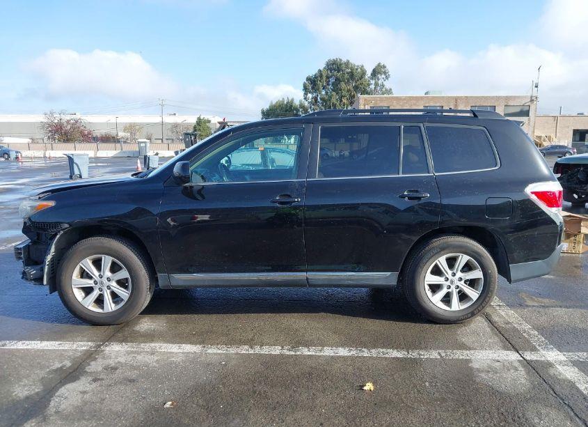 Photo 15 of 2013 Toyota Highlander SE V6 (VIN 5TDBK3EH6DS267469)