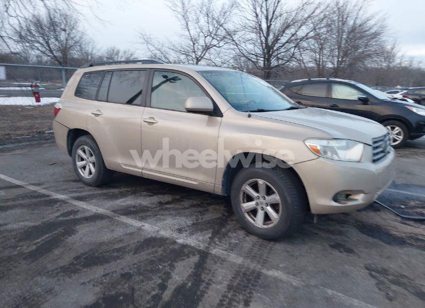2010 Toyota Highlander BASE V6 (VIN 5TDBK3EH7AS037774) main photo