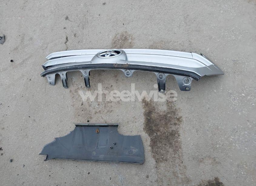 Photo 12 of 2012 Toyota Highlander BASE V6 (VIN 5TDBK3EH7CS134363)