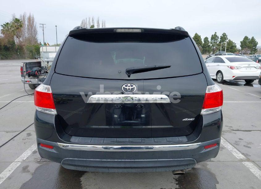 Photo 16 of 2012 Toyota Highlander BASE V6 (VIN 5TDBK3EH7CS136985)
