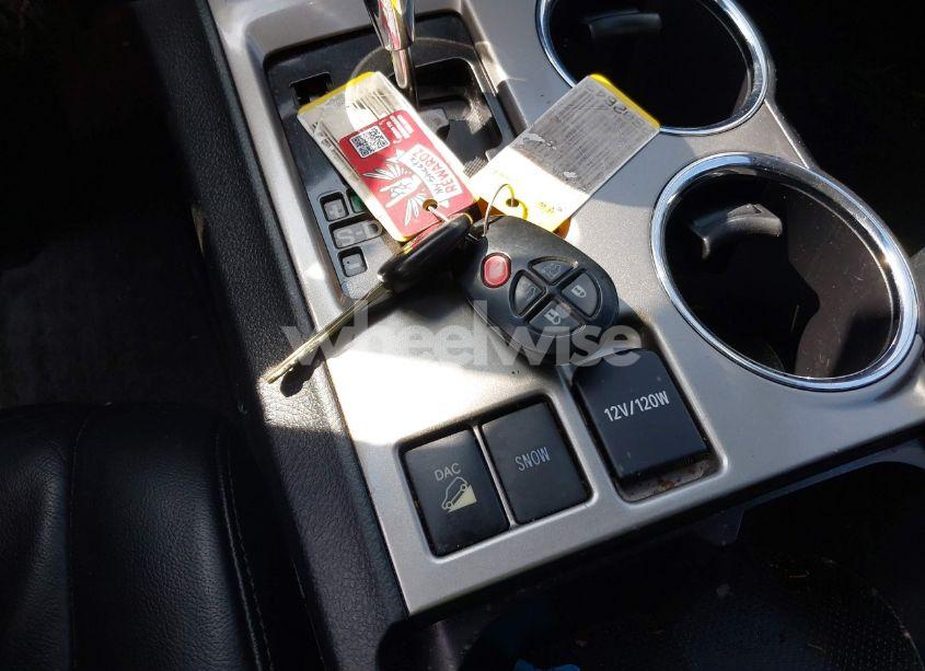 Photo 11 of 2013 Toyota Highlander SE V6 (VIN 5TDBK3EH7DS266363)