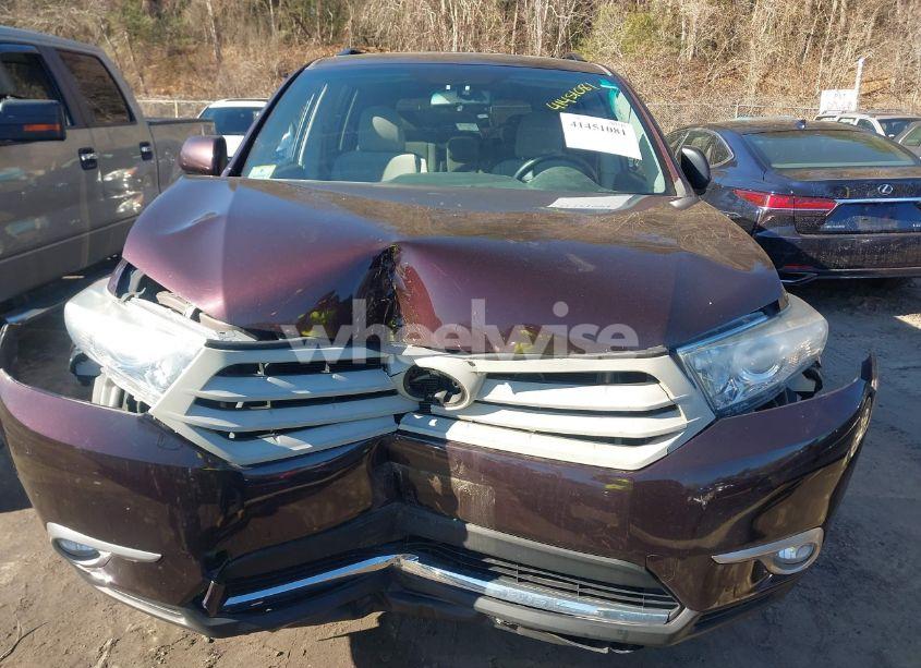 Photo 12 of 2012 Toyota Highlander SE (VIN 5TDBK3EH8CS110623)