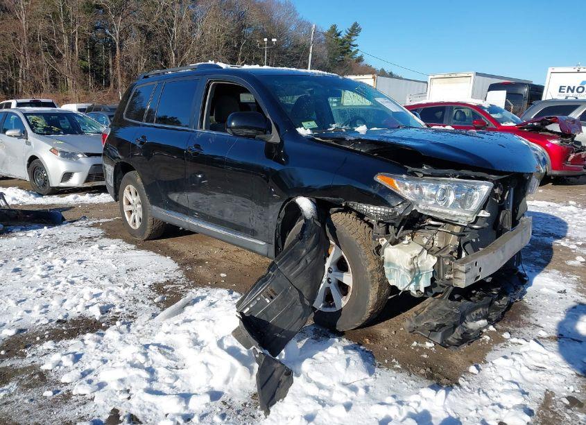 2013 Toyota Highlander BASE PLUS V6 (VIN 5TDBK3EH8DS190166) main photo