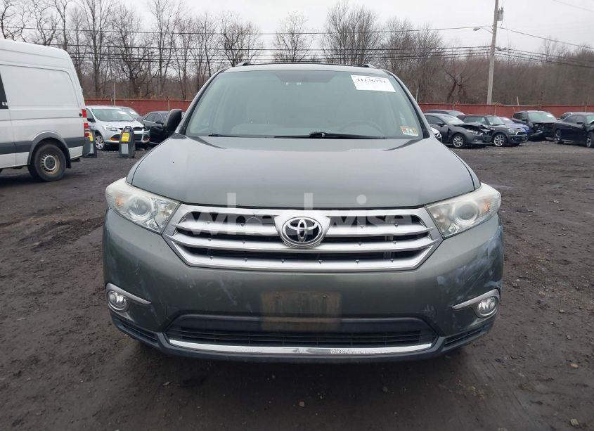 Photo 12 of 2013 Toyota Highlander BASE PLUS V6 (VIN 5TDBK3EH9DS201806)