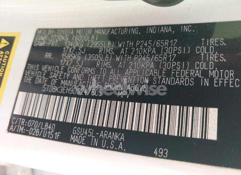 Photo 9 of 2013 Toyota Highlander SE V6 (VIN 5TDBK3EH9DS247605)