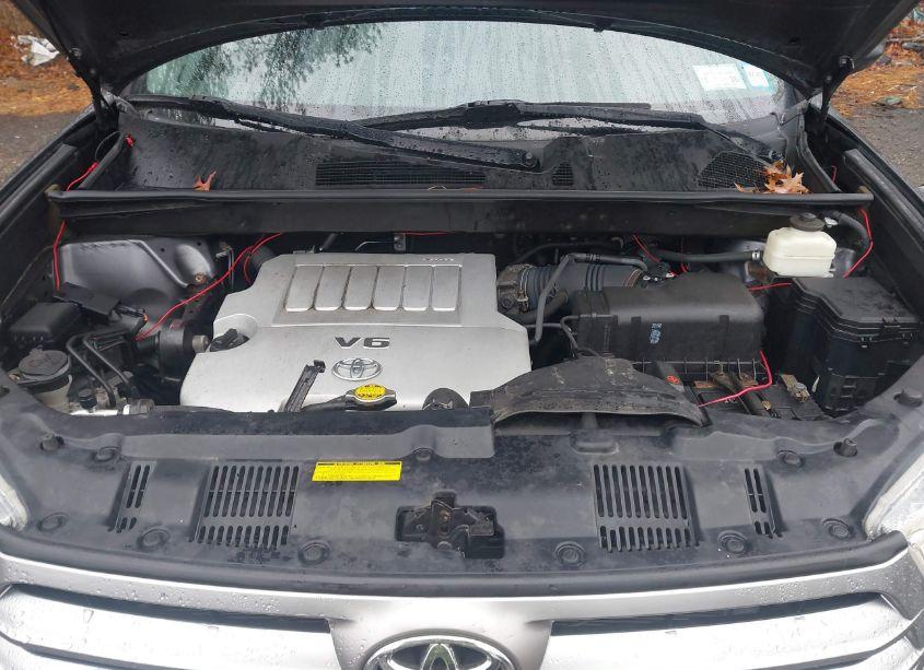 Photo 10 of 2013 Toyota Highlander PLUS/SE (VIN 5TDBK3EH9DS255770)