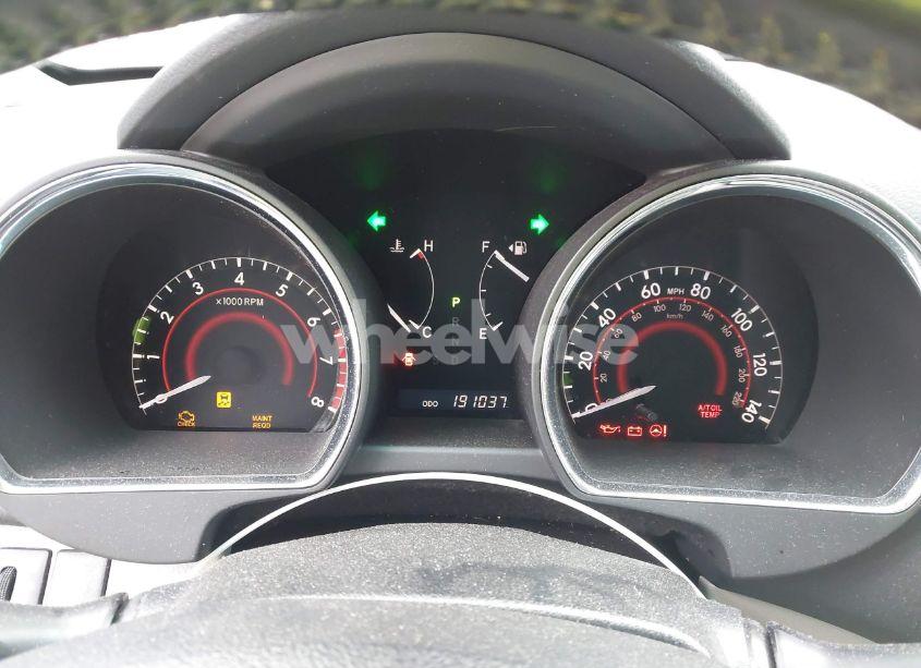 Photo 7 of 2010 Toyota Highlander BASE V6 (VIN 5TDBK3EHXAS024744)