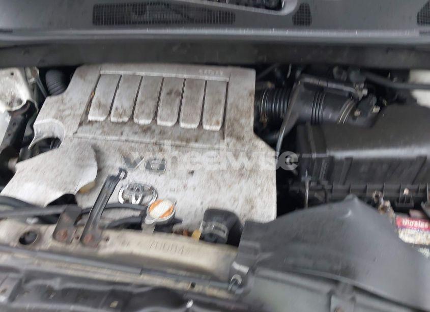 Photo 10 of 2011 Toyota Highlander SE (VIN 5TDBK3EHXBS076747)