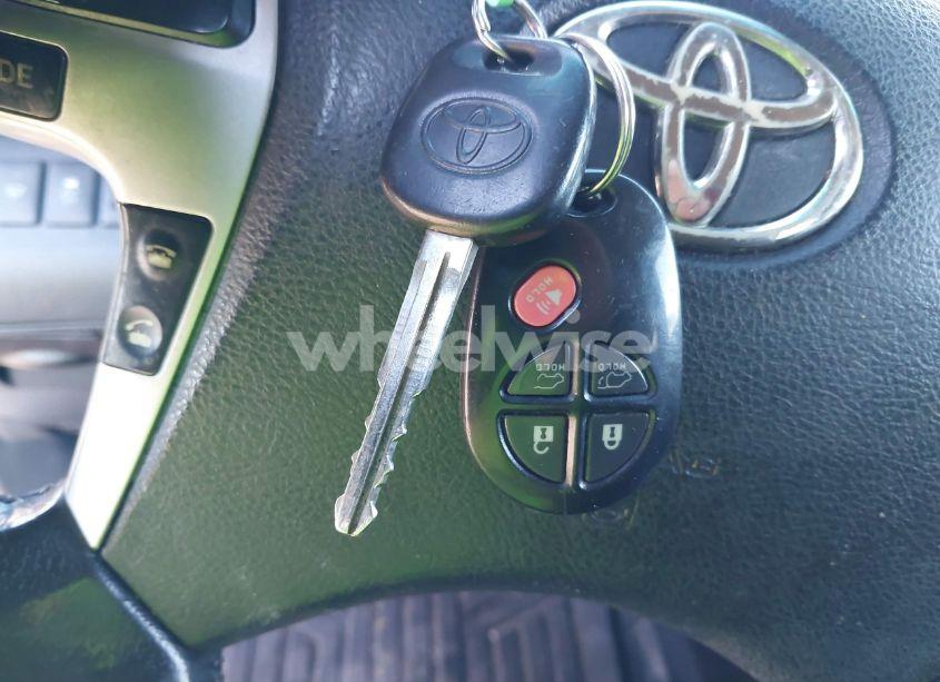 Photo 11 of 2012 Toyota Highlander SE V6 (VIN 5TDBK3EHXCS100255)