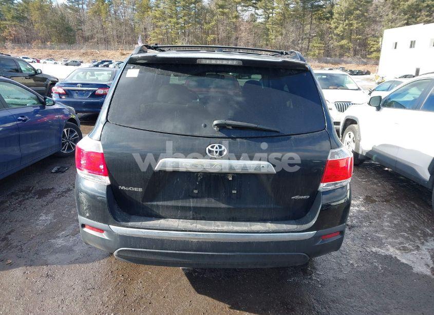 Photo 16 of 2012 Toyota Highlander SE (VIN 5TDBK3EHXCS116312)