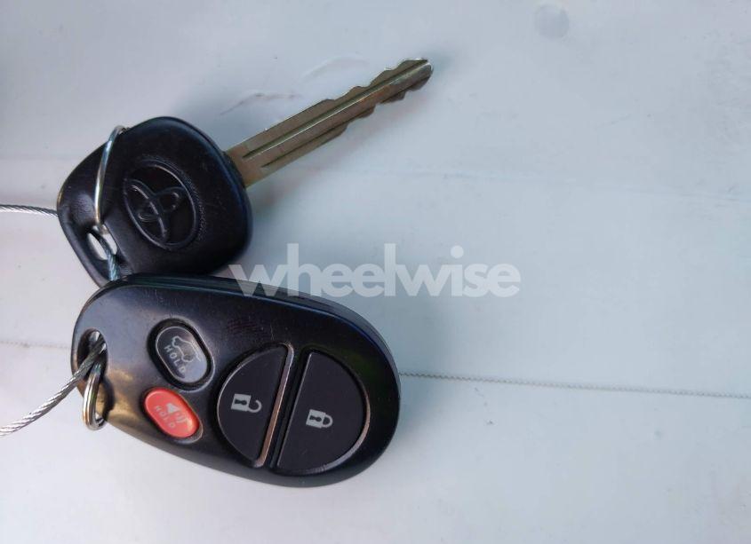 Photo 11 of 2012 Toyota Highlander BASE V6 (VIN 5TDBK3EHXCS130906)