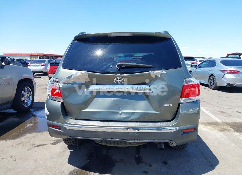 Photo 6 of 2012 Toyota Highlander BASE V6 (VIN 5TDBK3EHXCS130906)
