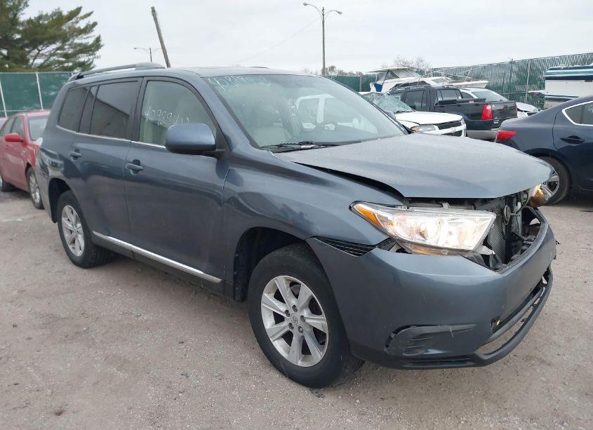 2012 Toyota Highlander SE V6 (VIN 5TDBK3EHXCS145633) main photo