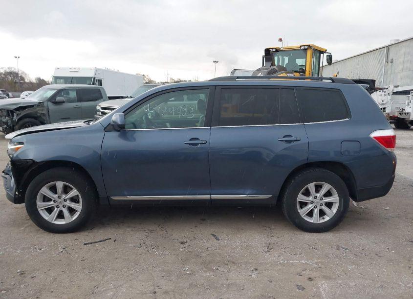Photo 14 of 2012 Toyota Highlander SE V6 (VIN 5TDBK3EHXCS145633)