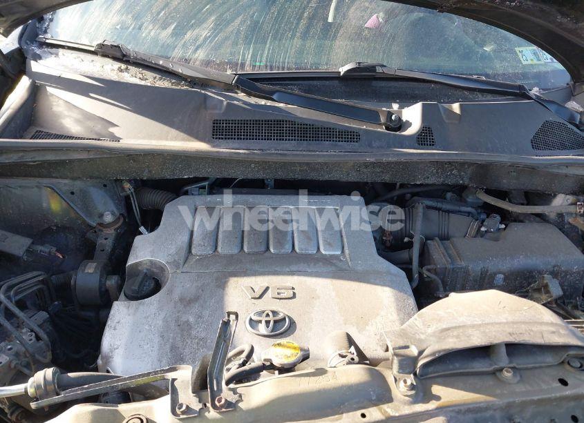 Photo 10 of 2013 Toyota Highlander SE V6 (VIN 5TDBK3EHXDS188984)