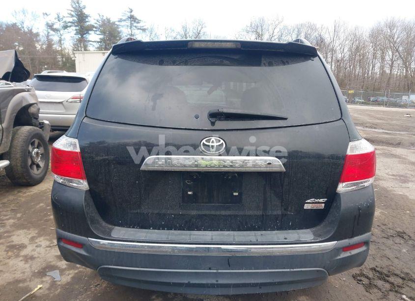 Photo 16 of 2013 Toyota Highlander BASE PLUS V6 (VIN 5TDBK3EHXDS207808)