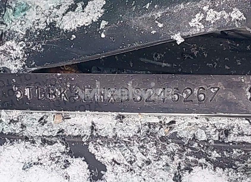 Photo 9 of 2013 Toyota Highlander SE V6 (VIN 5TDBK3EHXDS246267)