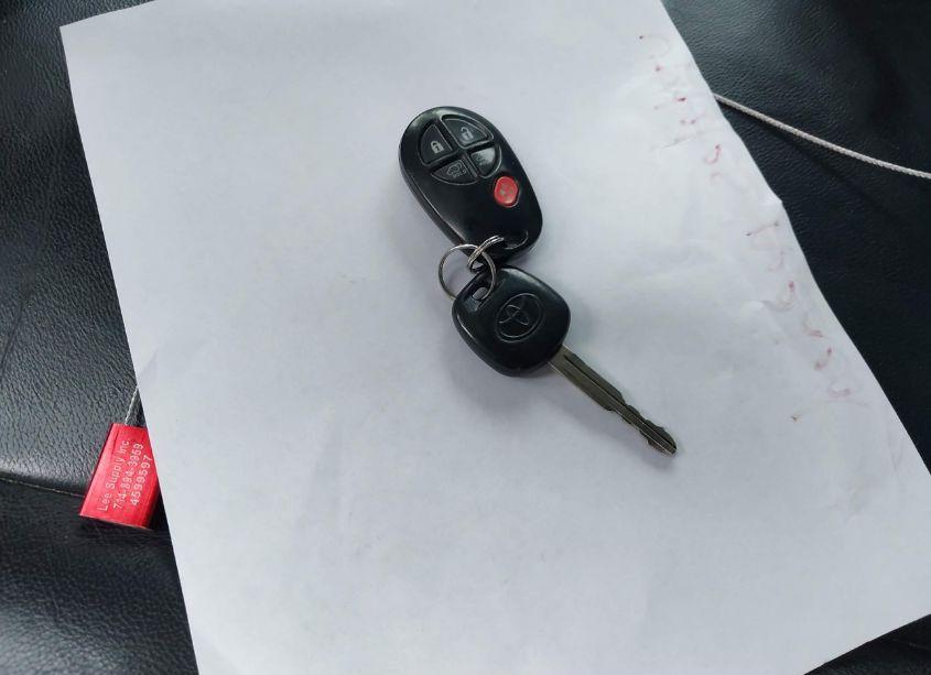 Photo 11 of 2013 Toyota Highlander PLUS/SE (VIN 5TDBK3EHXDS250044)