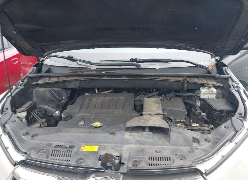 Photo 10 of 2015 Toyota Highlander LE PLUS V6 (VIN 5TDBKRFH0FS161104)