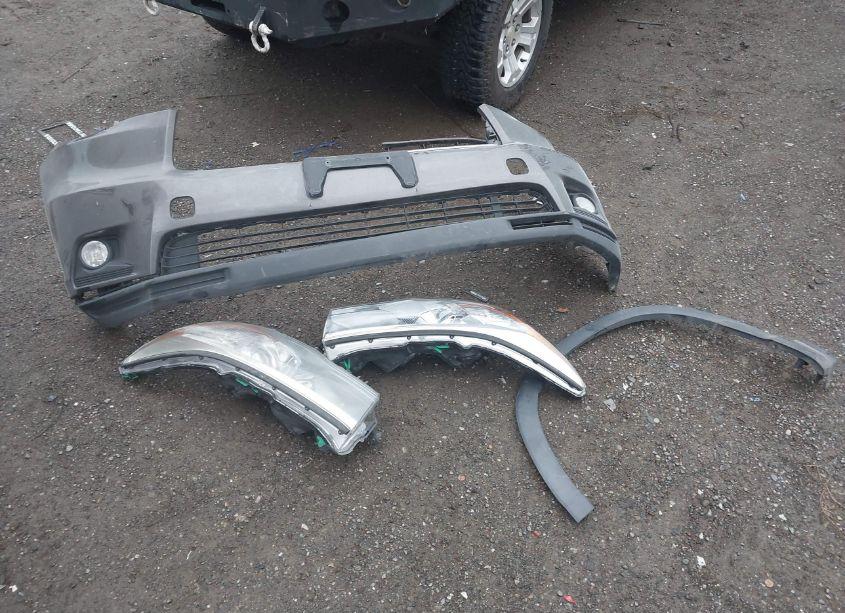 Photo 12 of 2015 Toyota Highlander LE PLUS V6 (VIN 5TDBKRFH0FS201181)