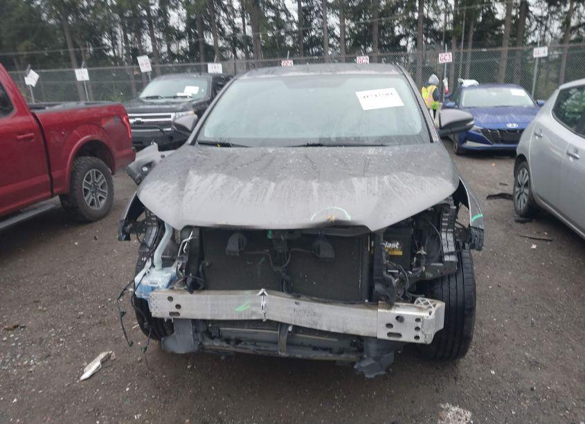 Photo 13 of 2015 Toyota Highlander LE PLUS V6 (VIN 5TDBKRFH0FS201181)