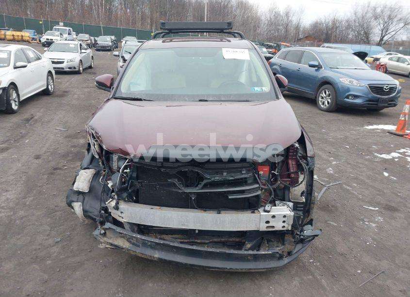 Photo 12 of 2016 Toyota Highlander LE PLUS V6 (VIN 5TDBKRFH0GS233551)