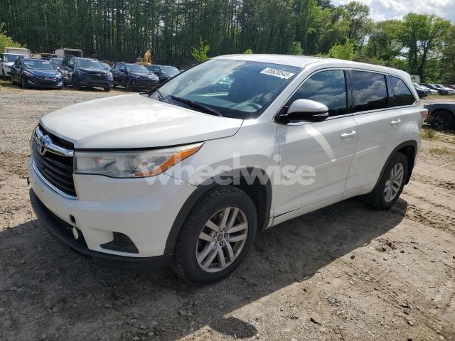 Photo 11 of 2016 TOYOTA HIGHLANDER LE (VIN 5TDBKRFH1GS307396)