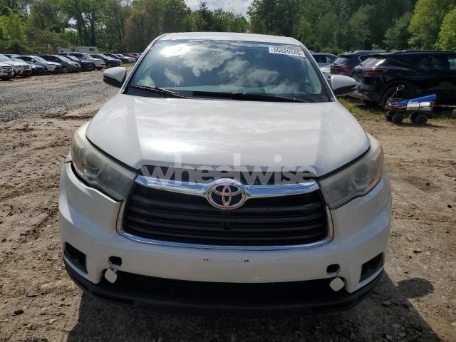 Photo 12 of 2016 TOYOTA HIGHLANDER LE (VIN 5TDBKRFH1GS307396)