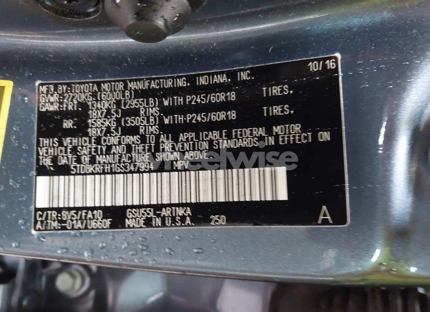 Photo 9 of 2016 Toyota Highlander LE PLUS V6 (VIN 5TDBKRFH1GS347994)