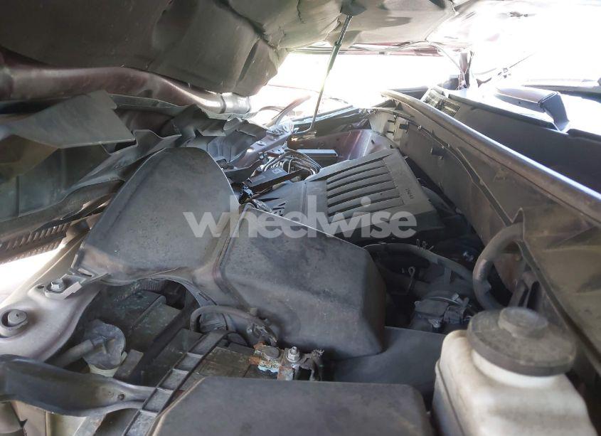 Photo 10 of 2015 Toyota Highlander LE PLUS V6 (VIN 5TDBKRFH2FS176834)