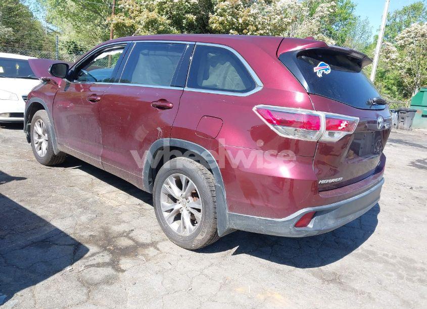 Photo 3 of 2015 Toyota Highlander LE PLUS V6 (VIN 5TDBKRFH2FS176834)