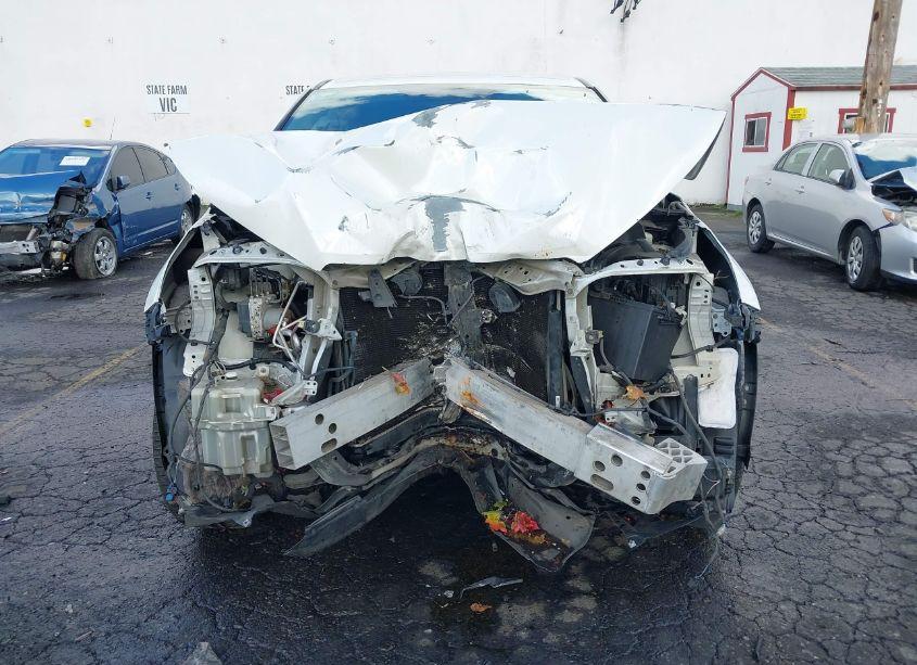 Photo 13 of 2016 Toyota Highlander LE/LE PLUS (VIN 5TDBKRFH3GS338827)