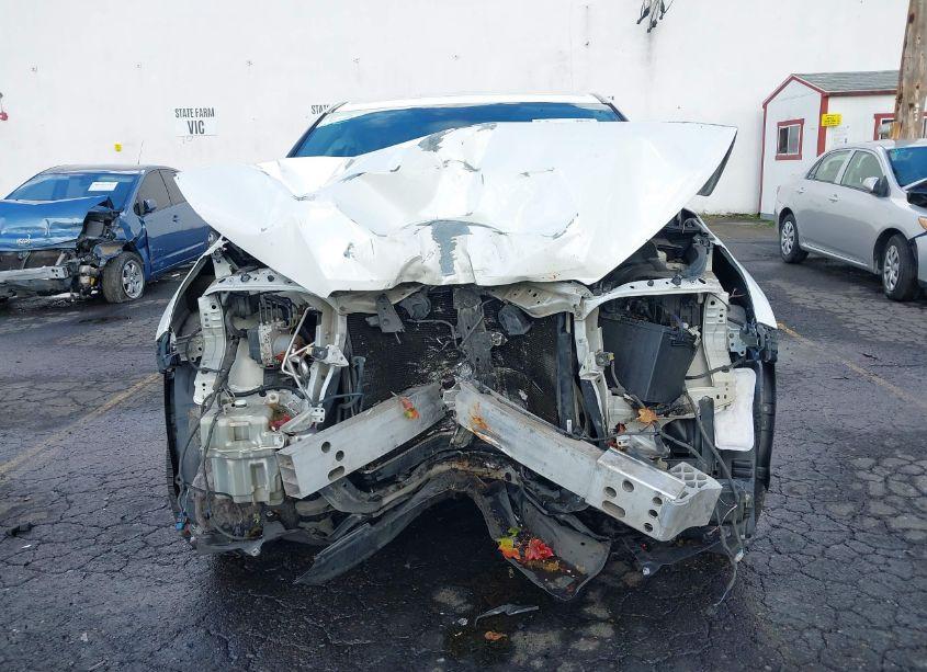 Photo 6 of 2016 Toyota Highlander LE/LE PLUS (VIN 5TDBKRFH3GS338827)