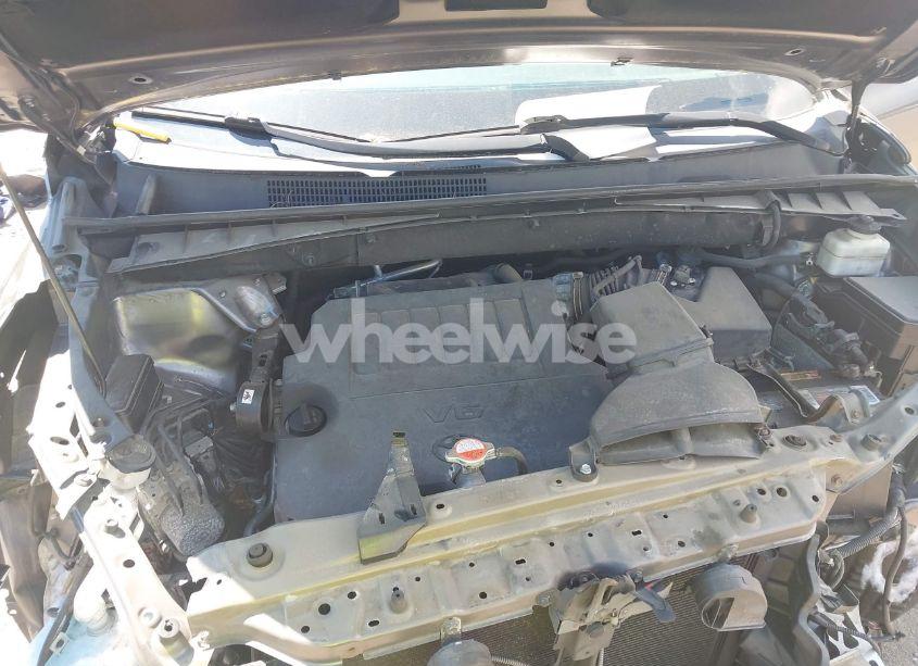 Photo 10 of 2015 Toyota Highlander LE PLUS V6 (VIN 5TDBKRFH4FS222518)