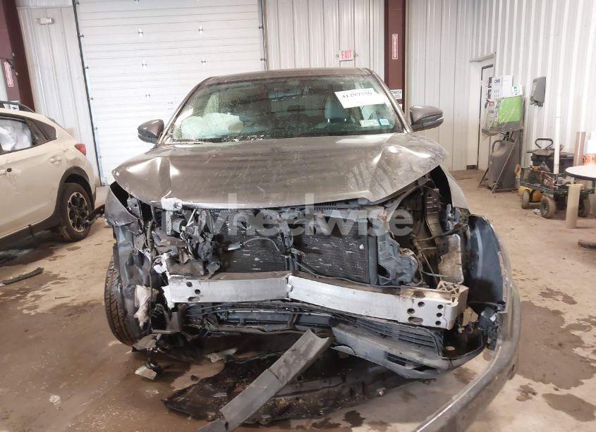 Photo 12 of 2016 Toyota Highlander LE PLUS V6 (VIN 5TDBKRFH4GS294966)