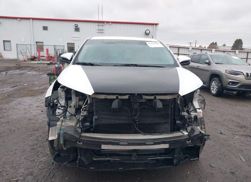 Photo 13 of 2016 Toyota Highlander LE PLUS V6 (VIN 5TDBKRFH6GS282527)