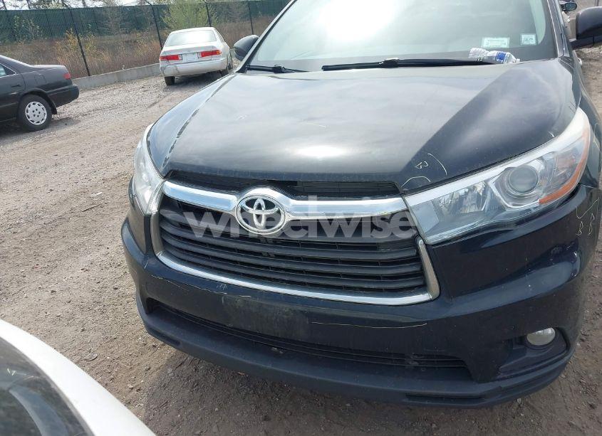 Photo 12 of 2016 Toyota Highlander LE PLUS V6 (VIN 5TDBKRFH8GS311171)