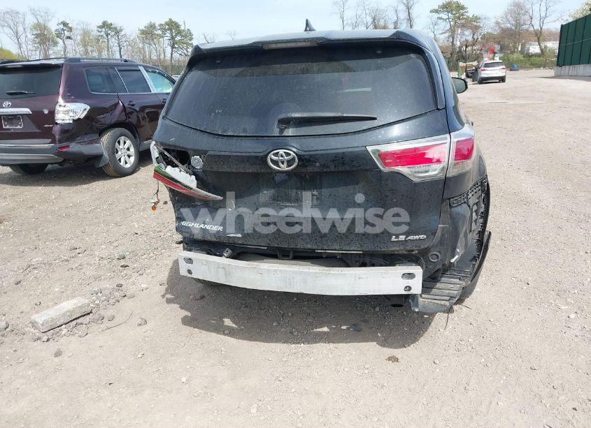 Photo 16 of 2016 Toyota Highlander LE PLUS V6 (VIN 5TDBKRFH8GS311171)