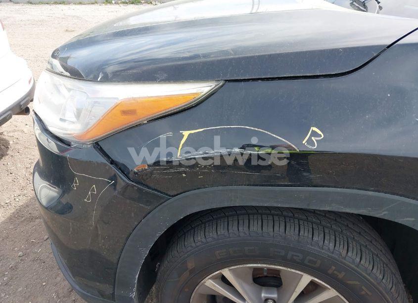 Photo 20 of 2016 Toyota Highlander LE PLUS V6 (VIN 5TDBKRFH8GS311171)