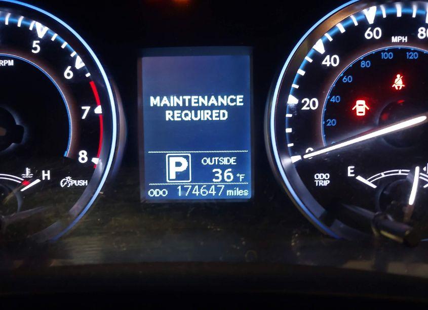 Photo 16 of 2014 Toyota Highlander LE V6 (VIN 5TDBKRFH9ES058259)