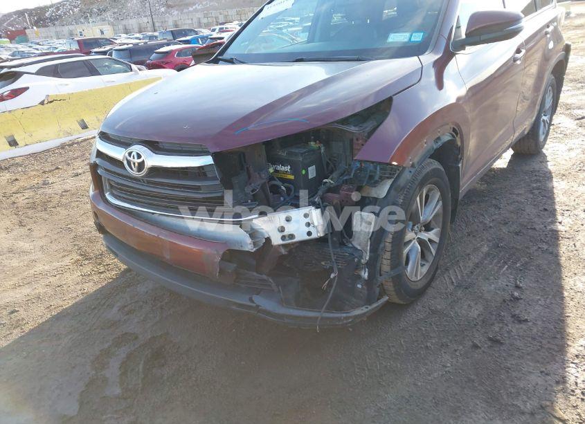 Photo 6 of 2016 Toyota Highlander LE PLUS V6 (VIN 5TDBKRFH9GS319084)