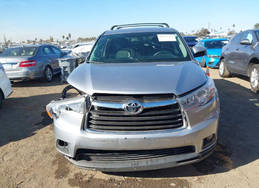 Photo 13 of 2016 Toyota Highlander LE PLUS V6 (VIN 5TDBKRFH9GS355423)