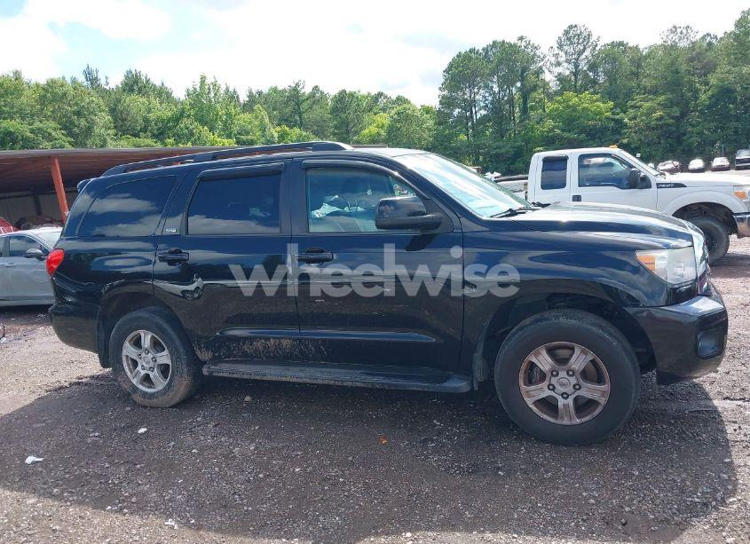 Photo 13 of 2012 Toyota Sequoia SR5 4.6L V8 (VIN 5TDBM5G14CS002098)