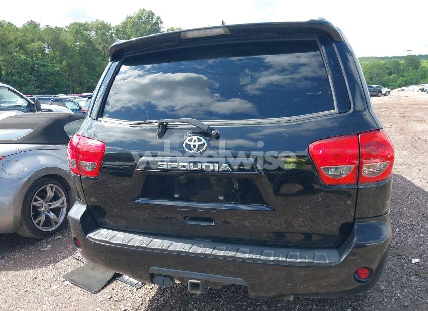 Photo 16 of 2012 Toyota Sequoia SR5 4.6L V8 (VIN 5TDBM5G14CS002098)